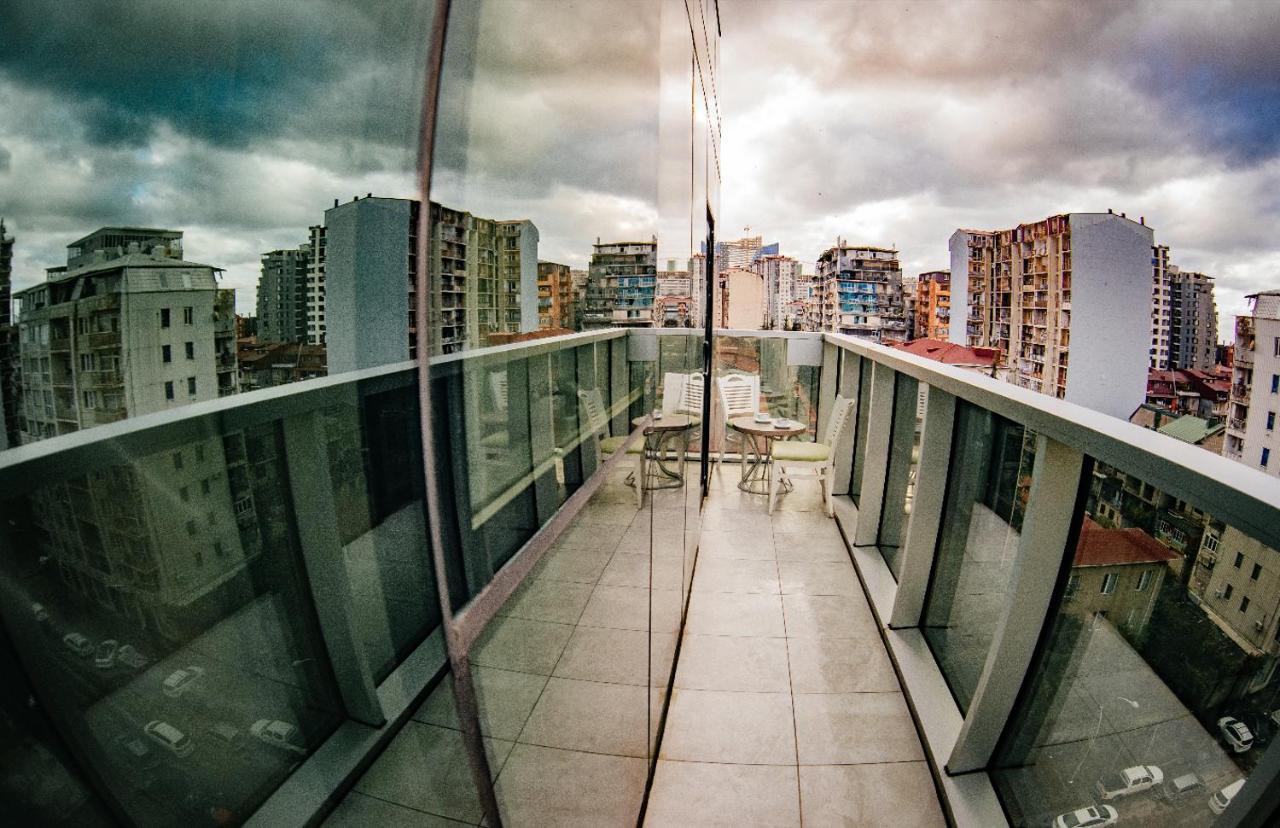 Hotel Green Glass Batumi Ngoại thất bức ảnh