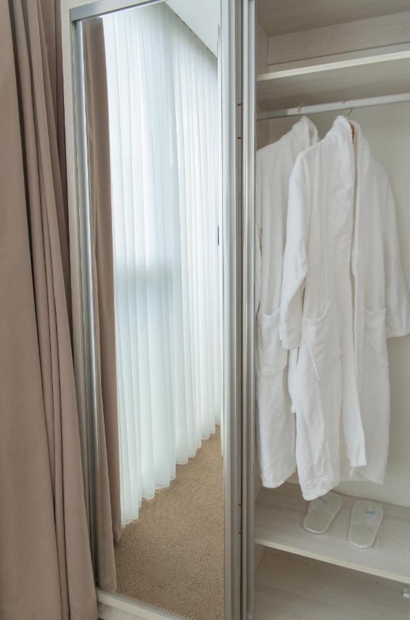 Hotel Green Glass Batumi Ngoại thất bức ảnh