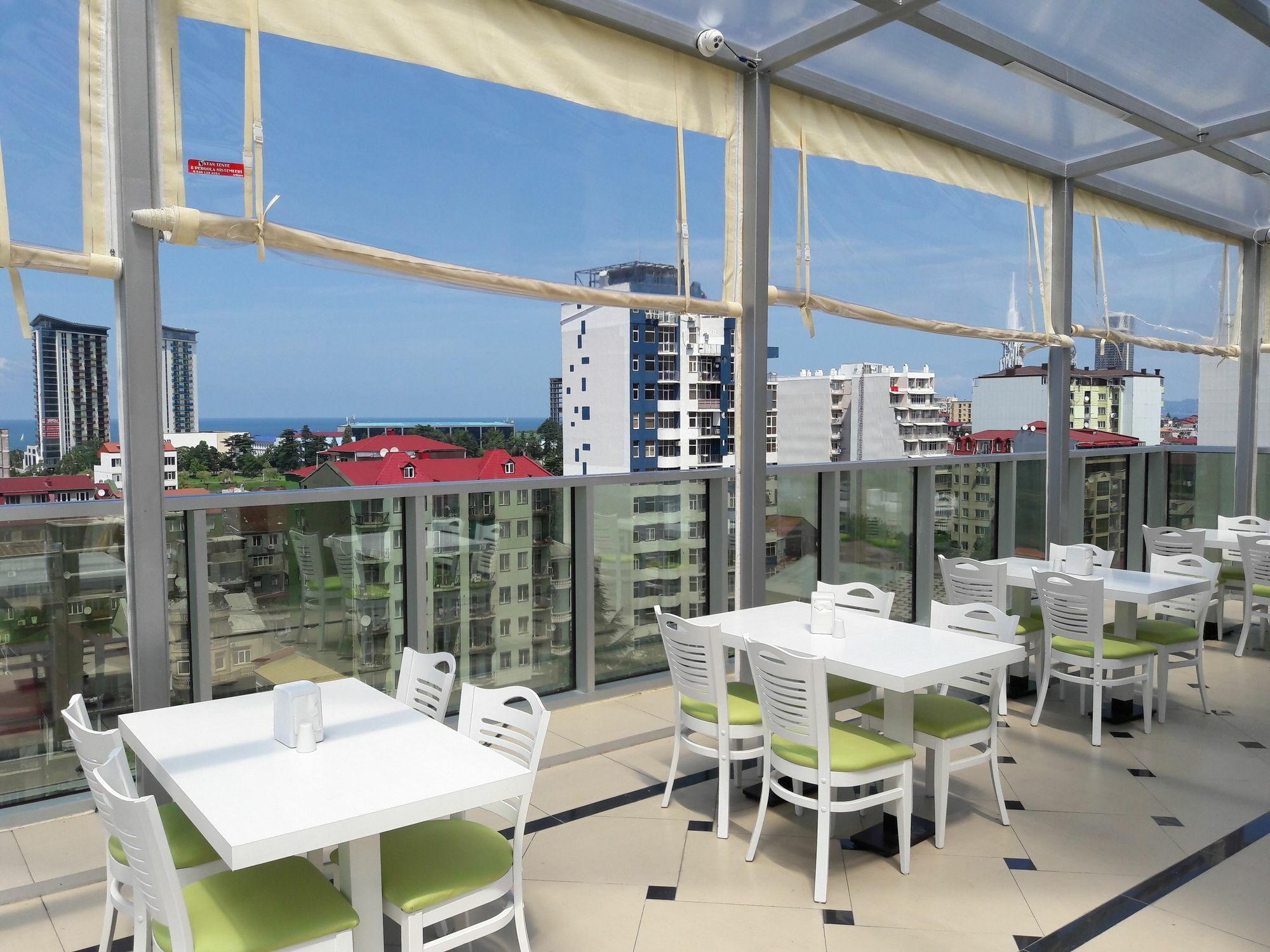 Hotel Green Glass Batumi Ngoại thất bức ảnh